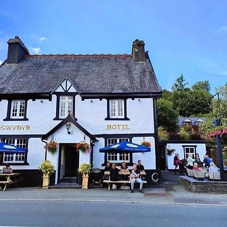 Y Gwydyr Hotel - Dolwyddelan Exterior photo